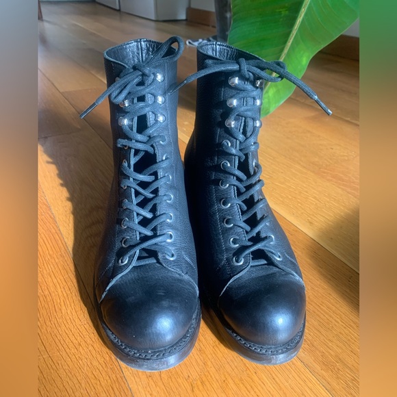 Fluevog Ricard ‘Dearborn Black’ Lace Up Ankle Boot - Picture 2 of 9